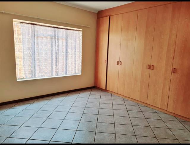 419M² CO-WORKING SPACE FOR SALE IN BO-DORP